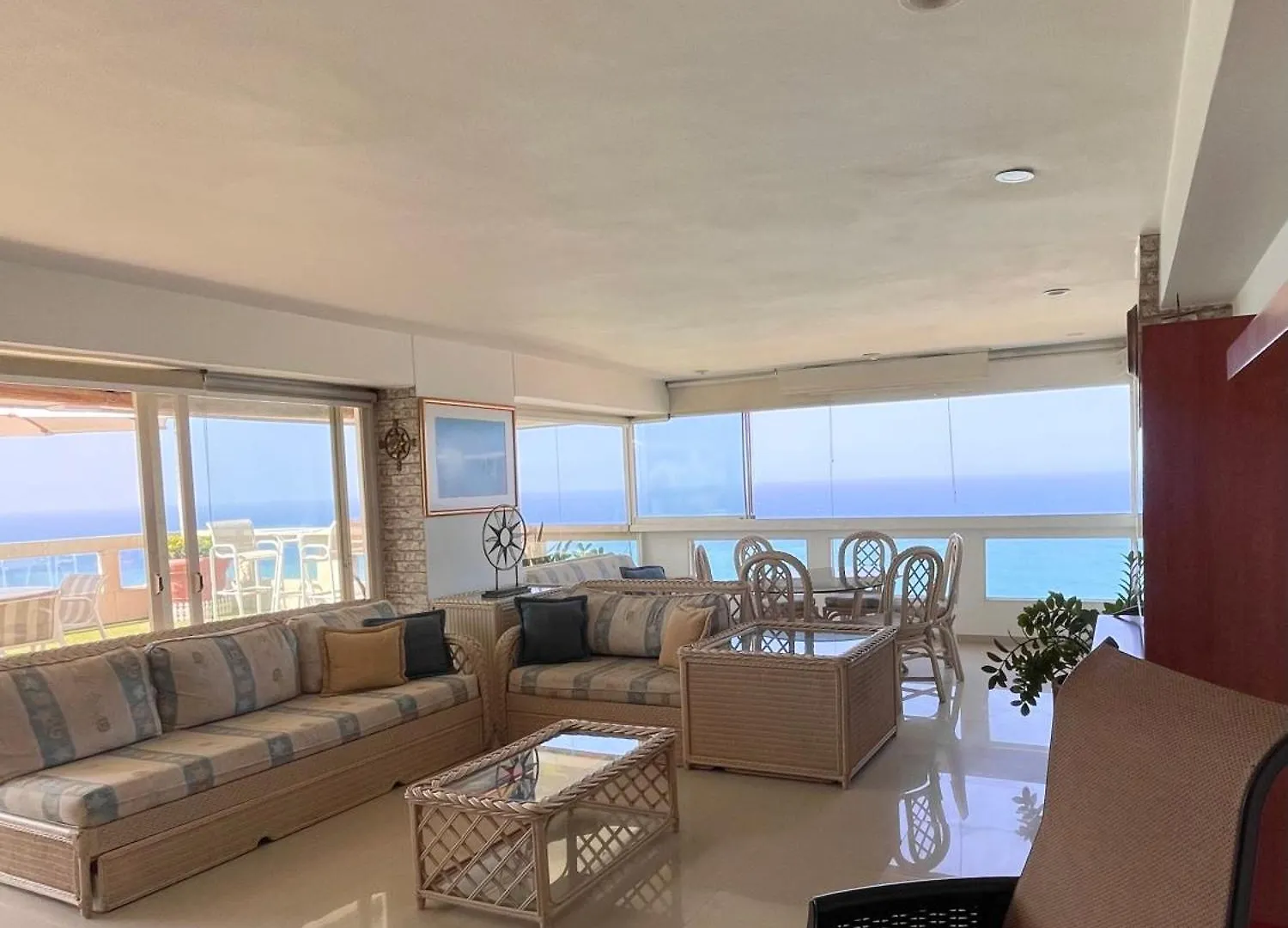 Апартаменты Apartamento Con Terraza Playa Grande Катья-ла-Мар